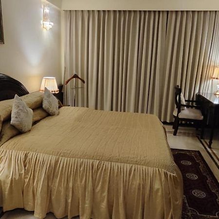Empires Hotel Paradip Garh Exterior photo