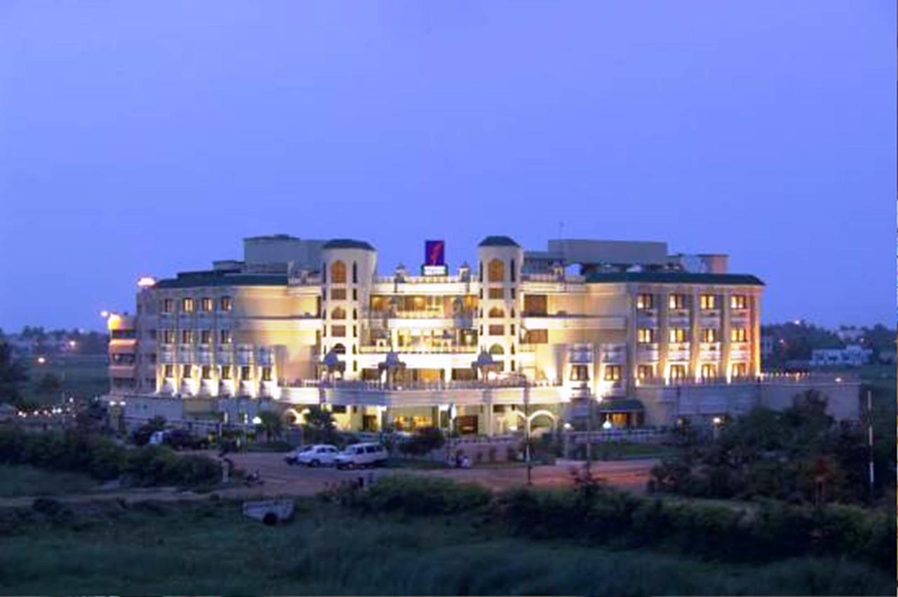 Empires Hotel Paradip Garh Exterior photo