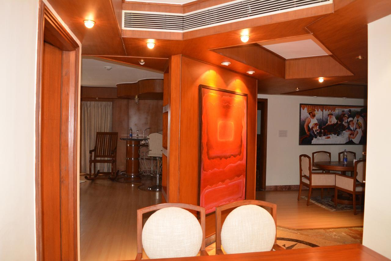 Empires Hotel Paradip Garh Room photo